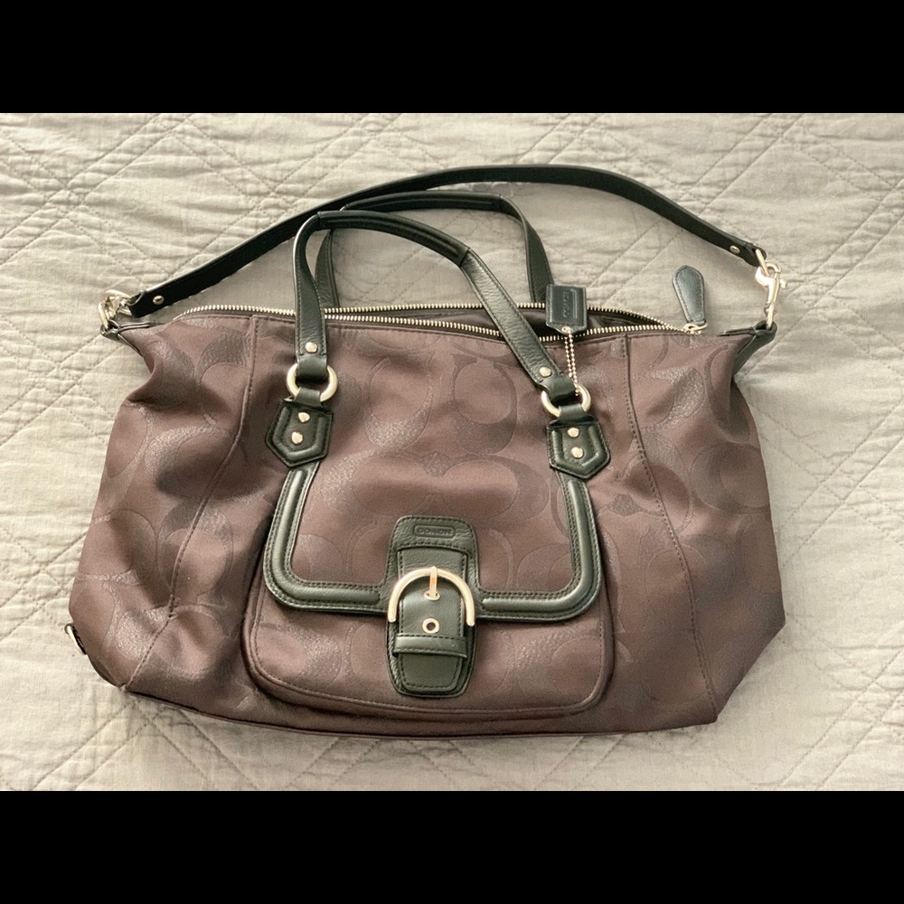 👜 COACH Black Glitter Stitch Purse